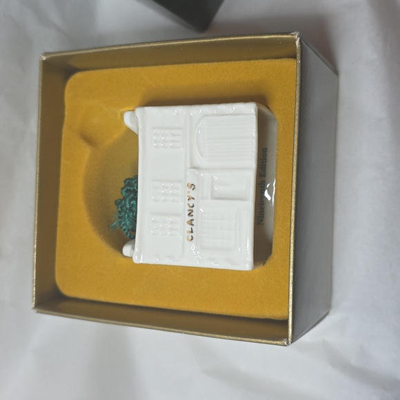 Beleek - 2006 Christmas Ornament, Clancy's Pub Bell in Original Box - Picture 2 of 5